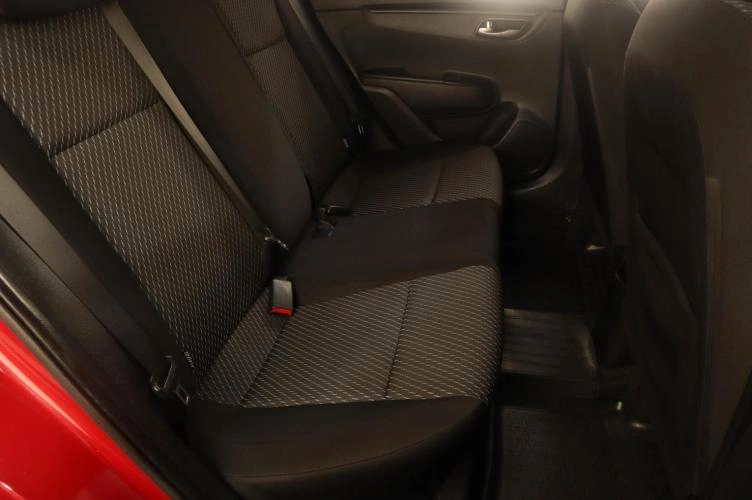 KIA Rio 14 из 15