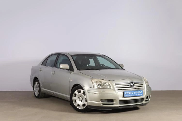 Toyota Avensis 1 из 6