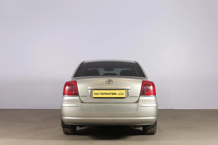 Toyota Avensis 5 из 6