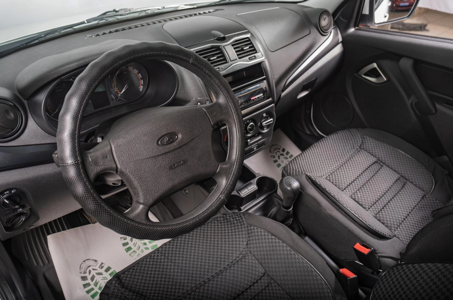 ВАЗ (LADA) Granta 7 из 18