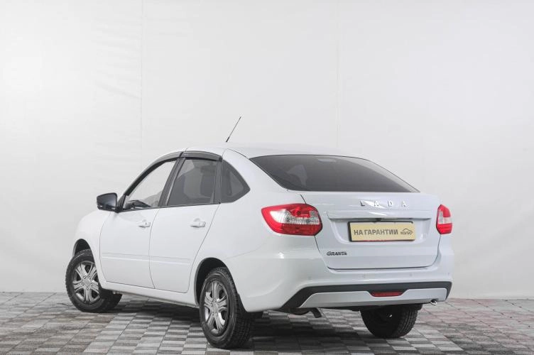 ВАЗ (LADA) Granta 4 из 6