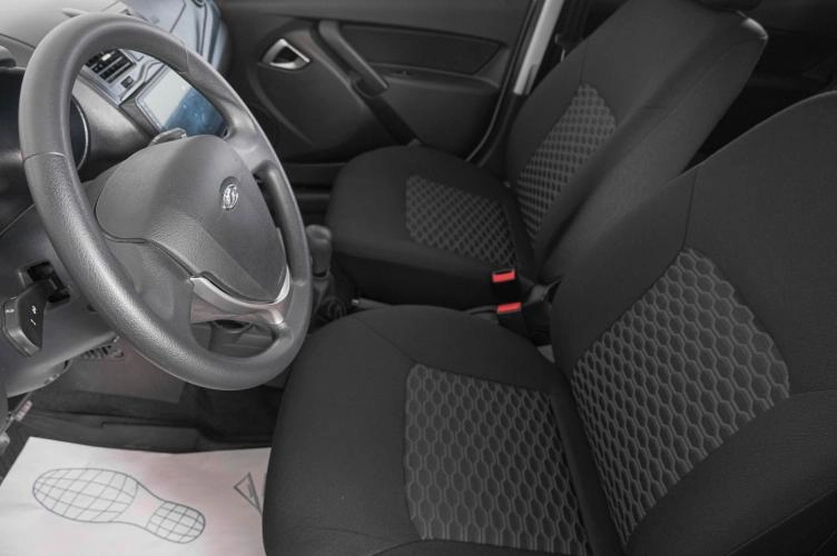ВАЗ (LADA) Granta 8 из 20