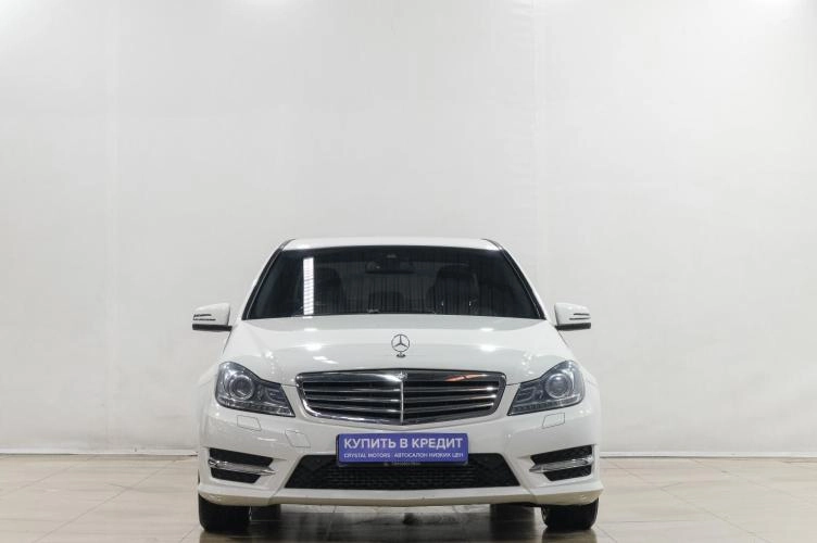Mercedes-Benz C-класс 2 из 6