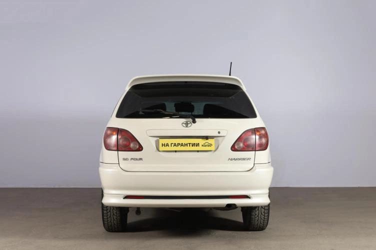 Toyota Harrier 5 из 6