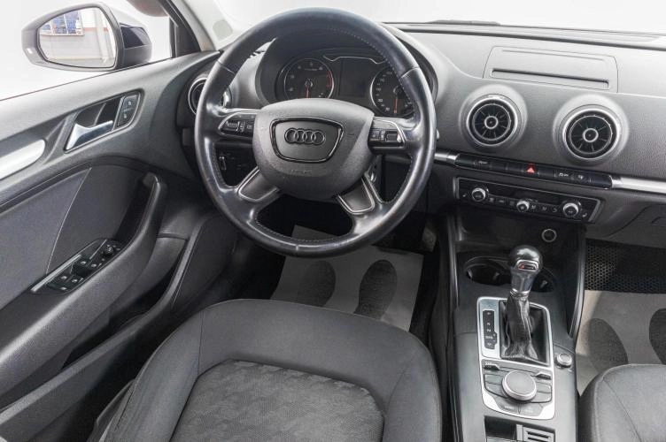 Audi A3 16 из 25