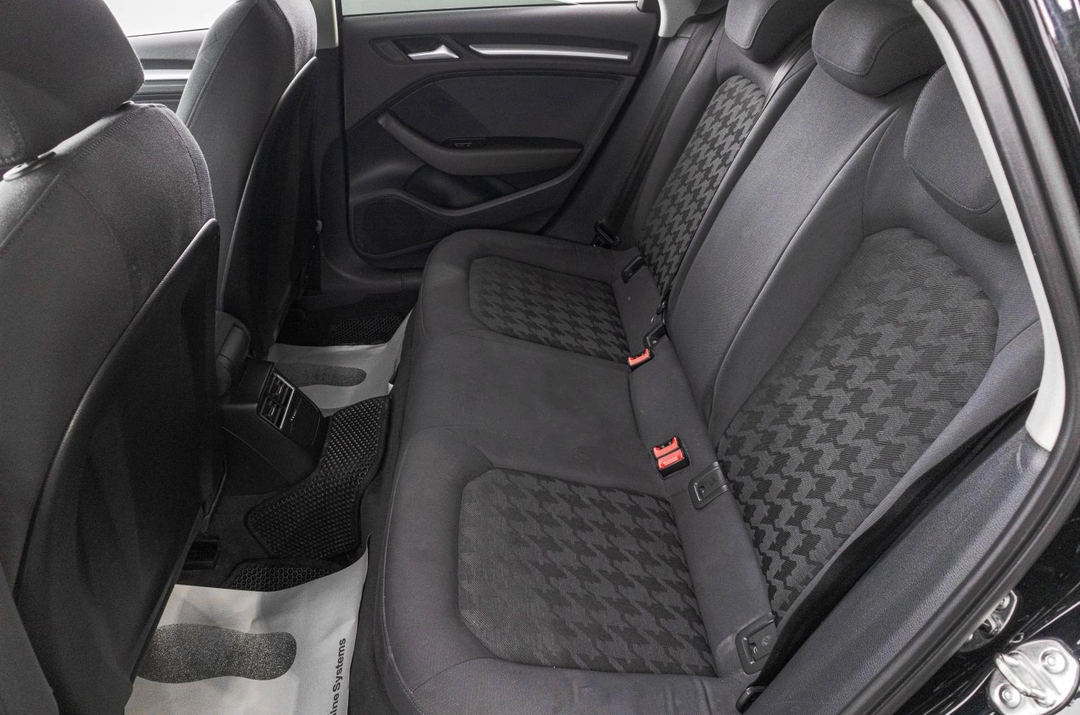 Audi A3 23 из 25