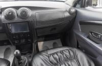 Nissan Almera 17 из 21
