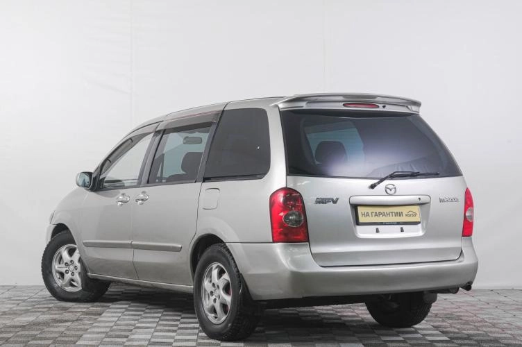 Mazda MPV 4 из 6