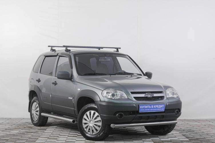 Chevrolet Niva 1 из 6