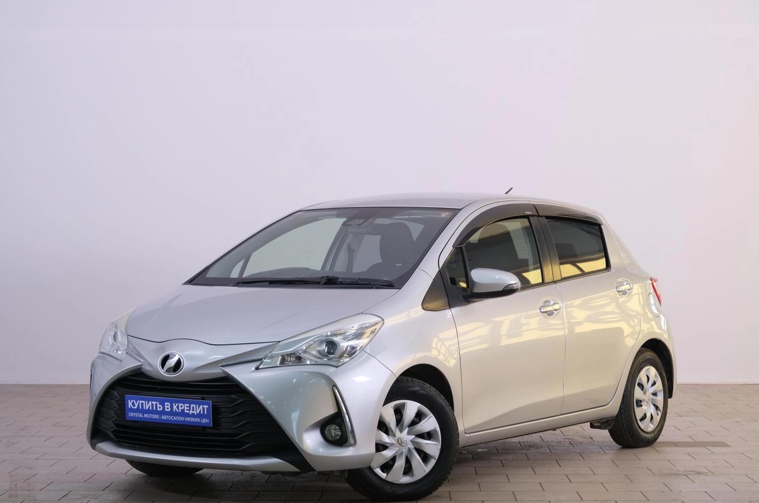 Toyota Vitz 3 из 21