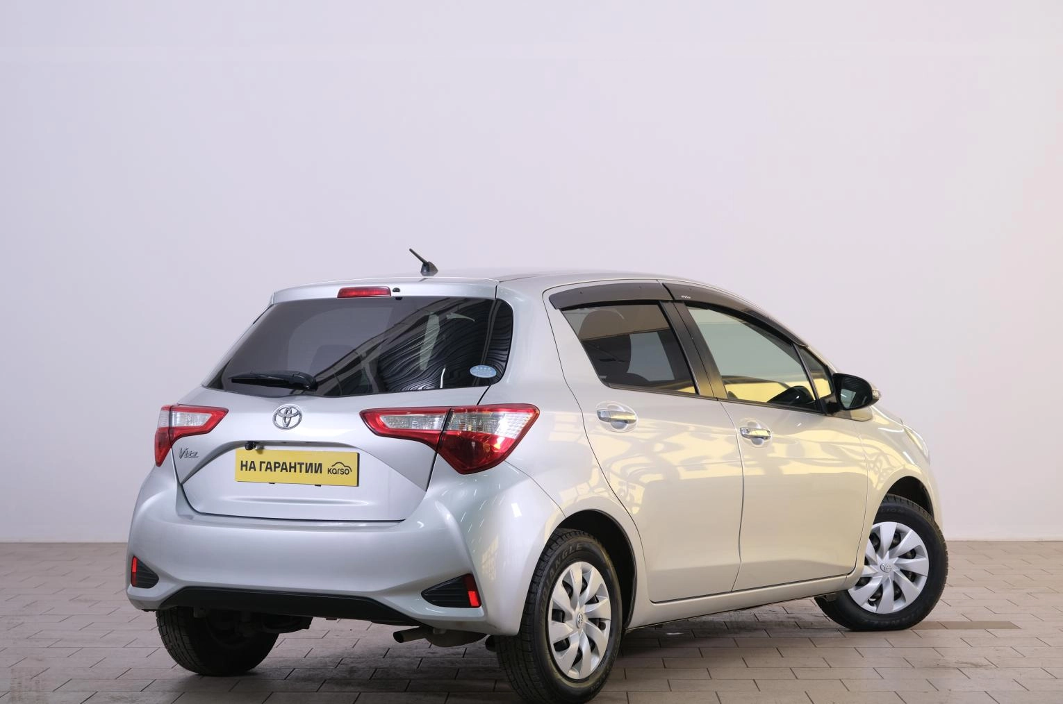 Toyota Vitz 6 из 21