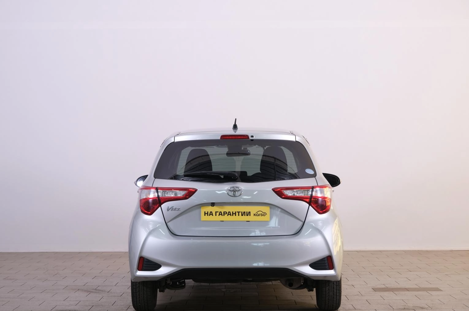 Toyota Vitz 5 из 21
