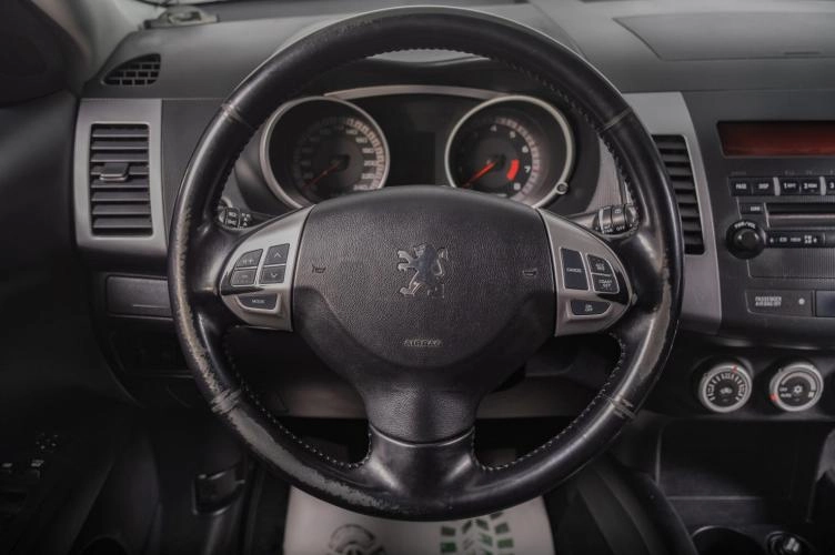 Peugeot 4007 11 из 18