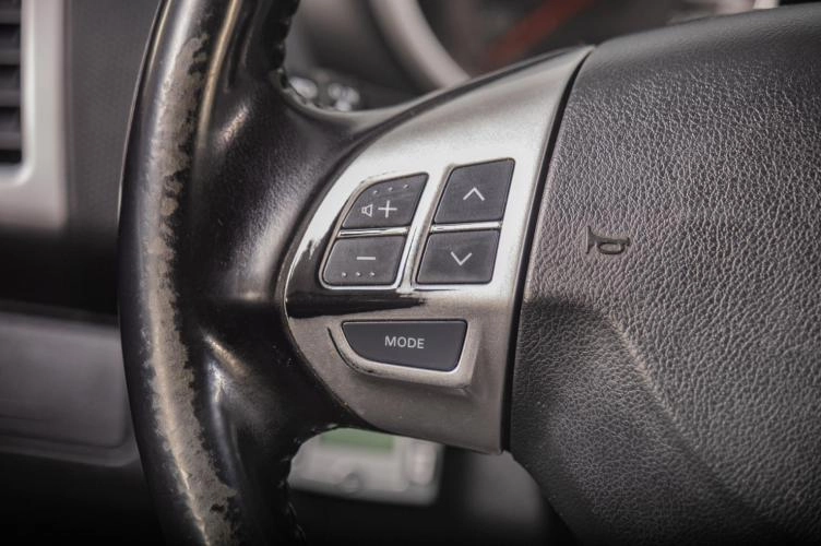 Peugeot 4007 12 из 18