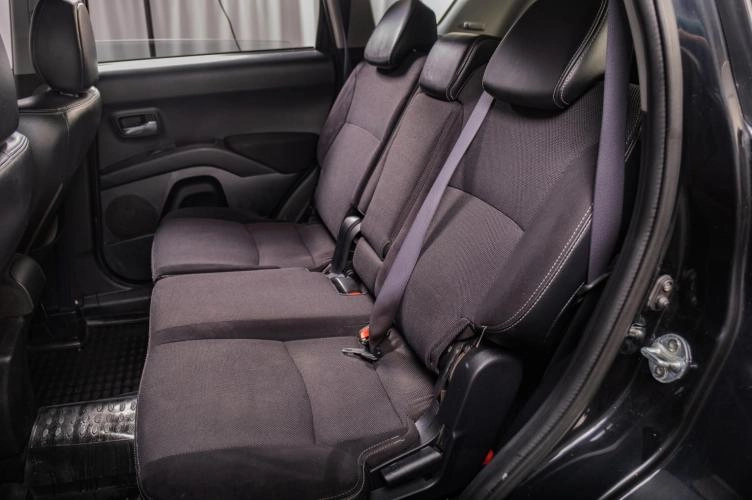 Peugeot 4007 18 из 18