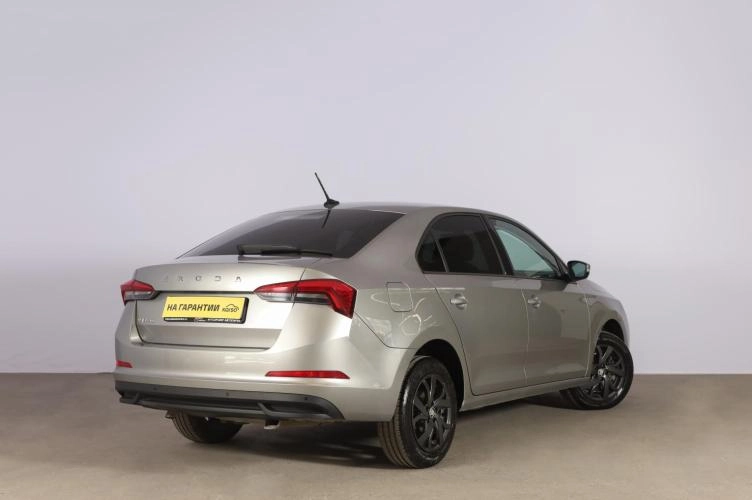 Skoda Rapid 4 из 6