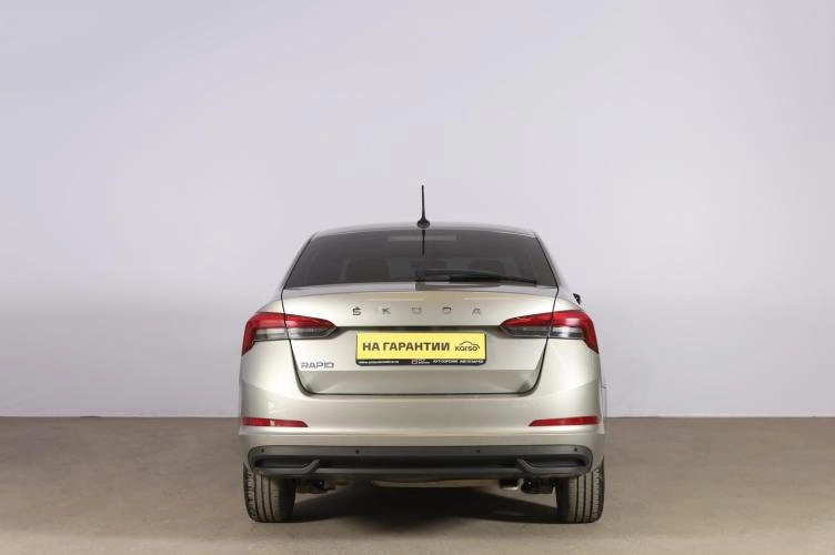 Skoda Rapid 5 из 6