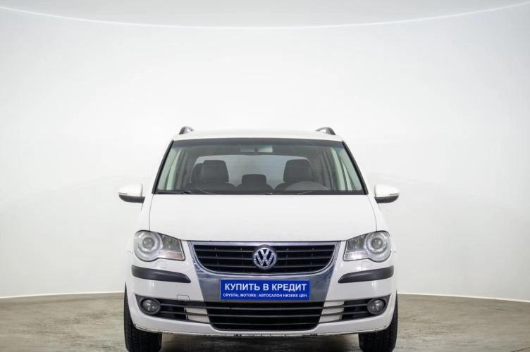 Volkswagen Touran 2 из 6