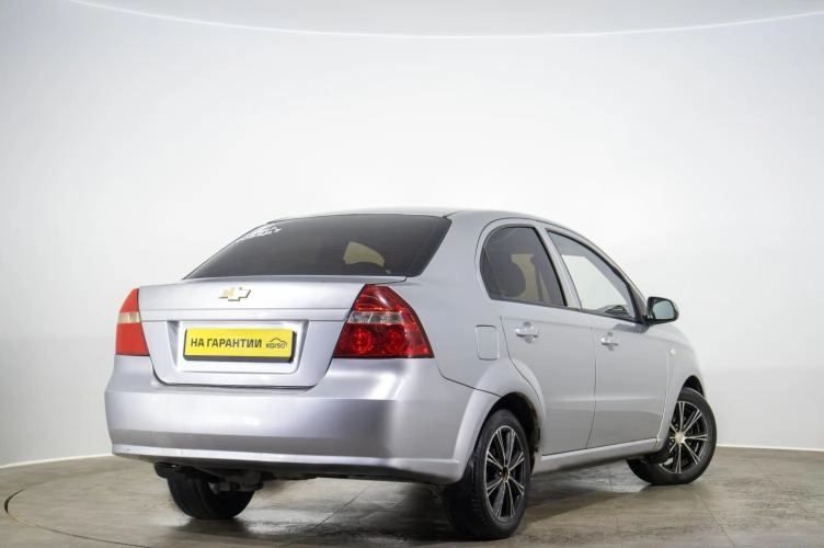 Chevrolet Aveo 4 из 6