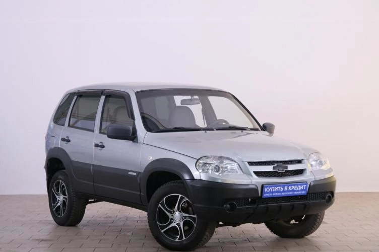 Chevrolet Niva 1 из 6