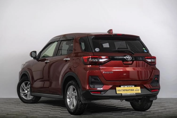 Toyota Raize 5 из 6