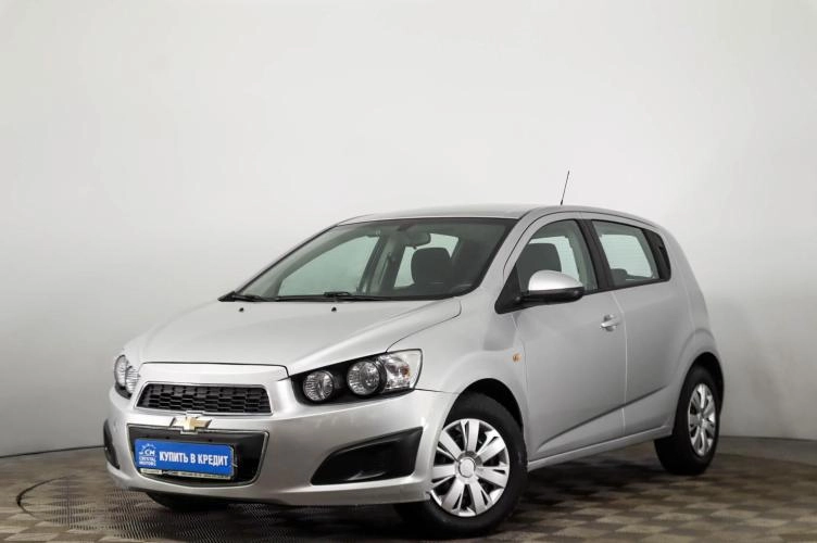 Chevrolet Aveo 3 из 6