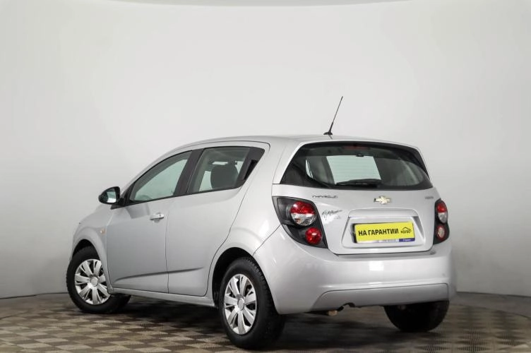 Chevrolet Aveo 6 из 6