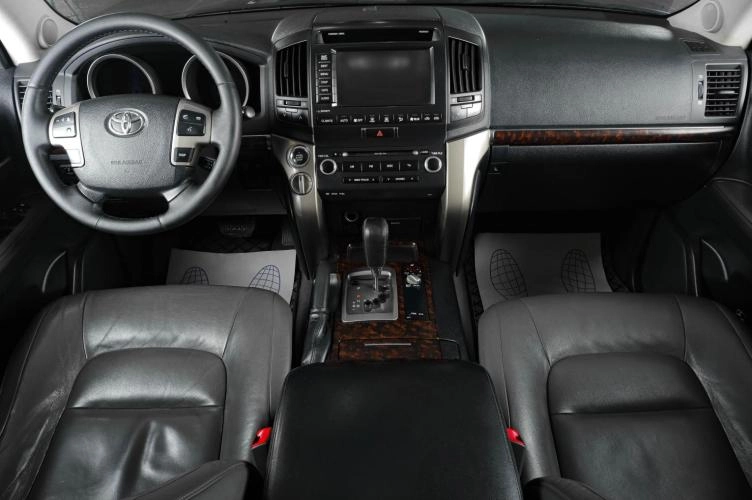 Toyota Land Cruiser 12 из 22