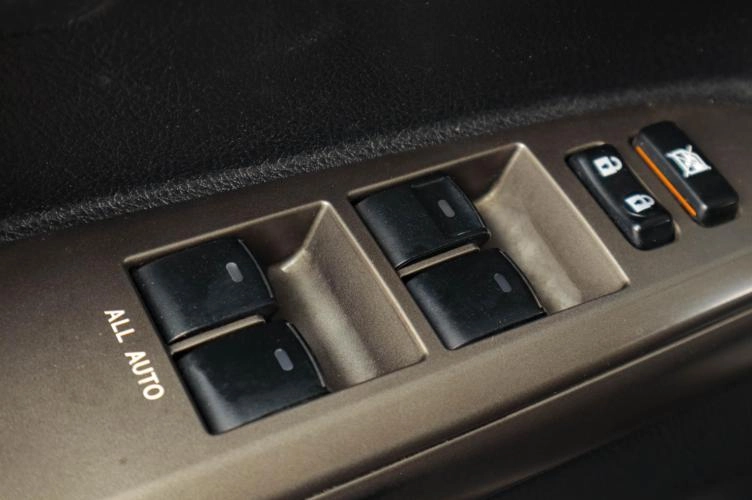Toyota Land Cruiser 18 из 22