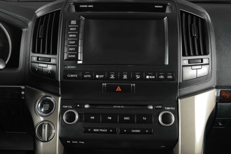 Toyota Land Cruiser 17 из 22