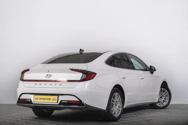 Hyundai Sonata 6 из 6