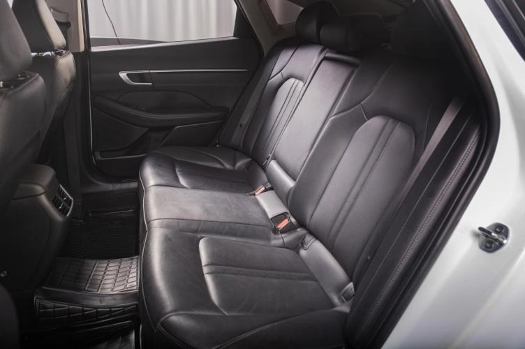 Hyundai Sonata 18 из 20