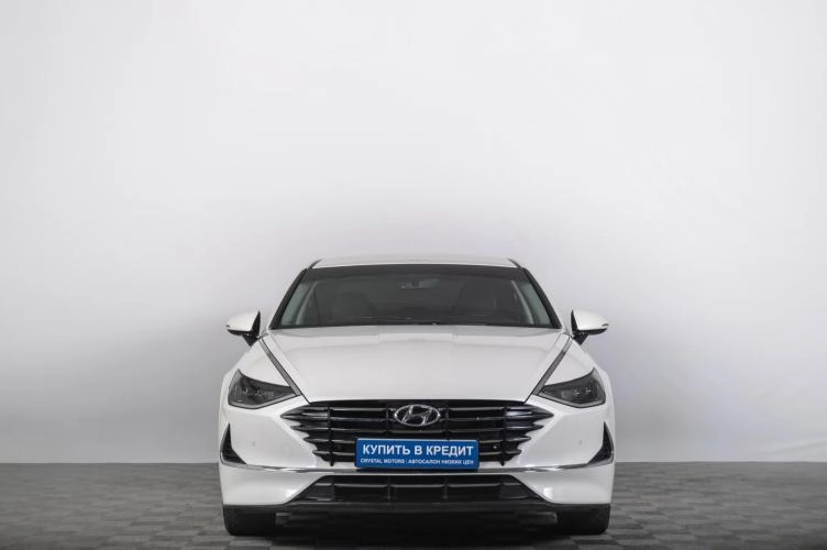 Hyundai Sonata 3 из 6