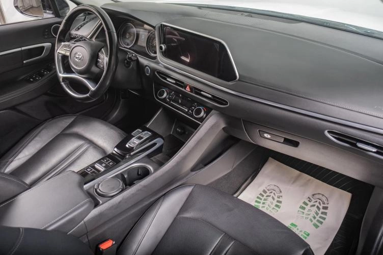 Hyundai Sonata 17 из 20