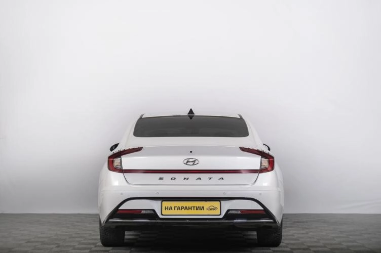 Hyundai Sonata 4 из 6