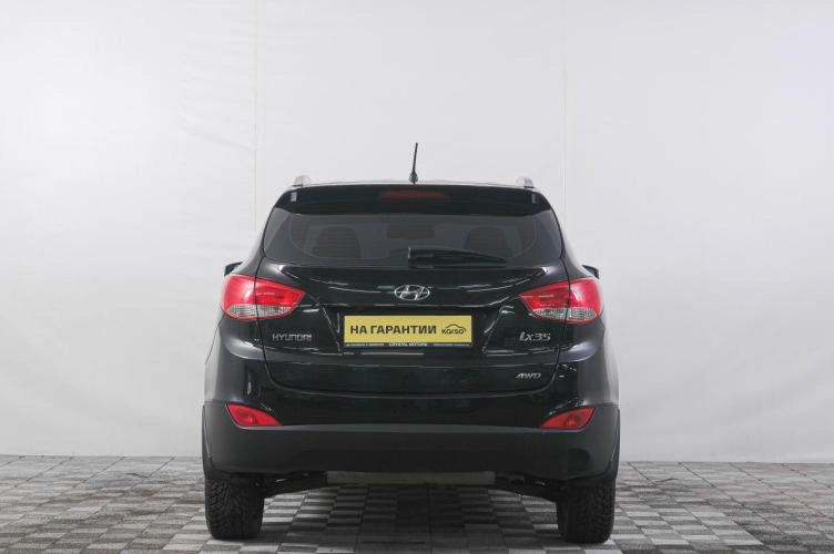 Hyundai ix35 5 из 6