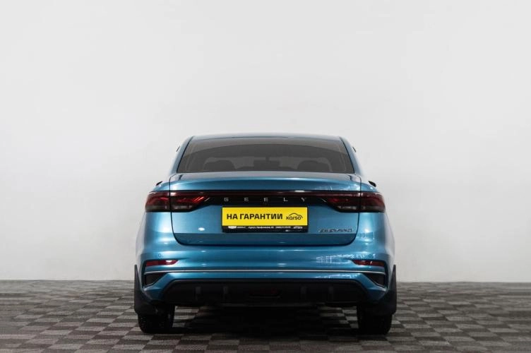 Geely Emgrand 5 из 6