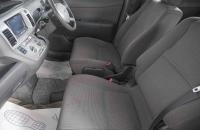Toyota Raum 7 из 17