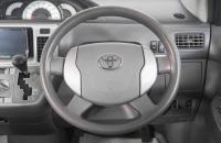 Toyota Raum 14 из 17