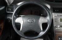 Toyota Camry 13 из 18