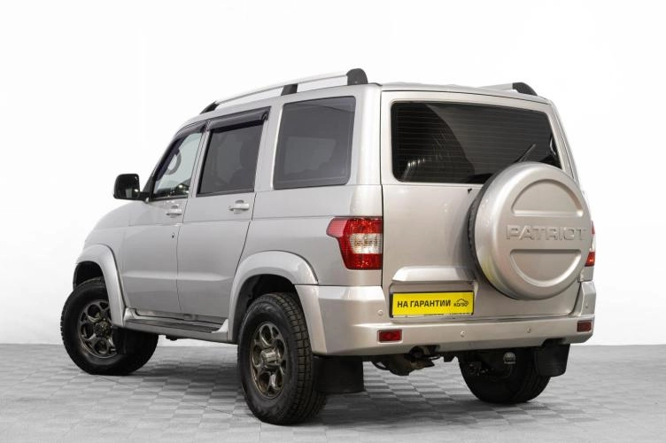 УАЗ Patriot 6 из 6