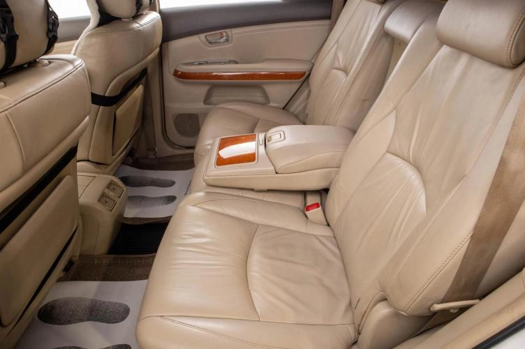 Lexus RX 25 из 28