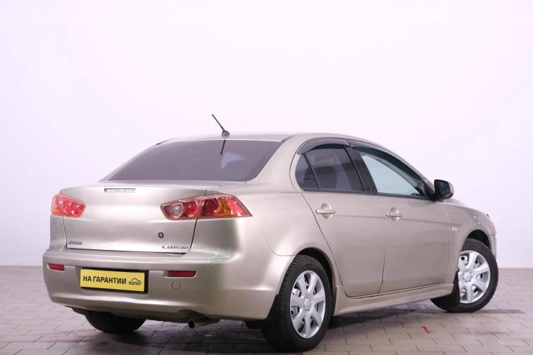 Mitsubishi Lancer 6 из 6