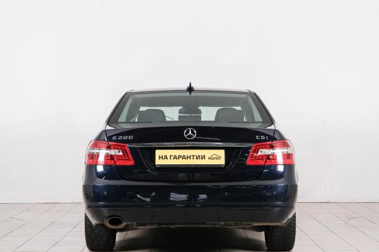 Mercedes-Benz E-класс 5 из 6