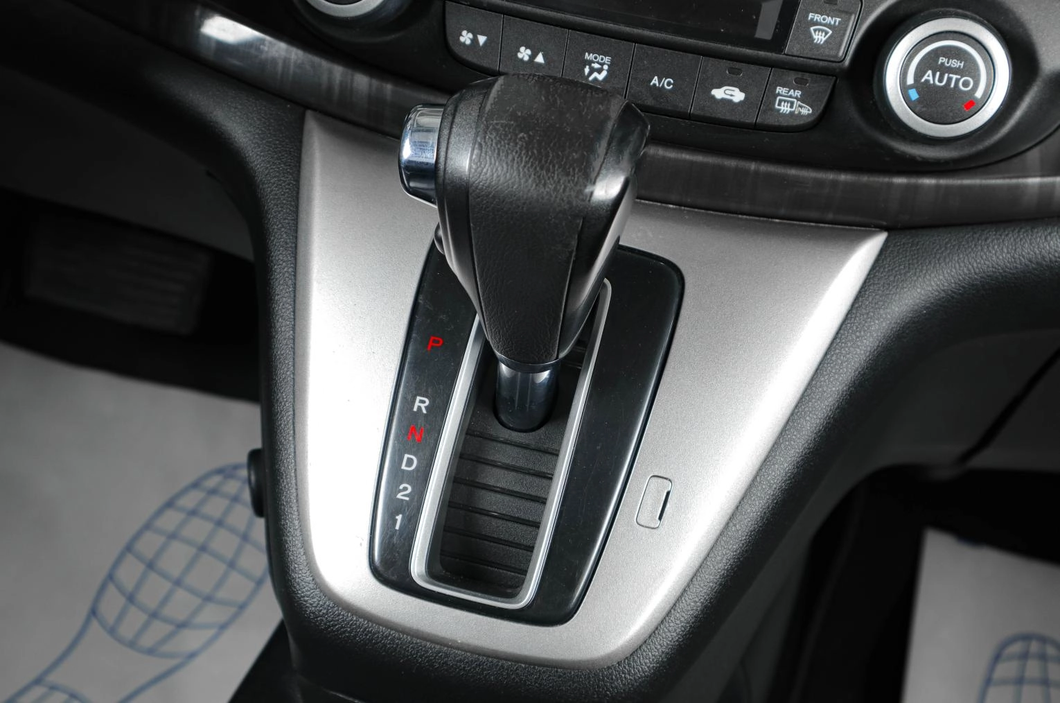 Honda CR-V 16 из 20