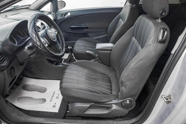 Opel Corsa 8 из 21
