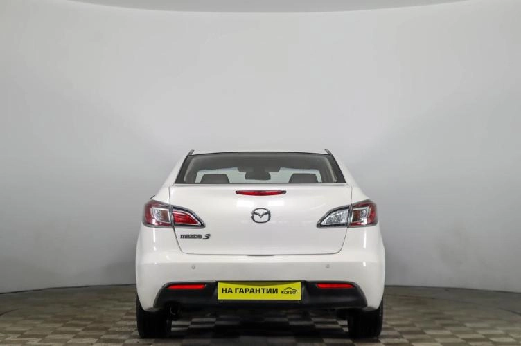Mazda 3 5 из 6