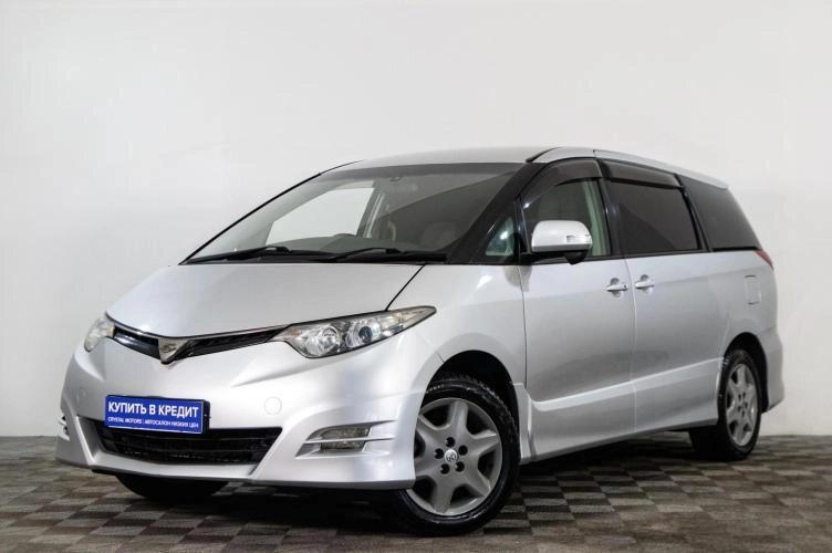 Toyota Estima 3 из 6