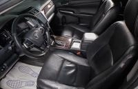 Toyota Camry 8 из 17