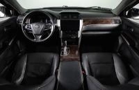 Toyota Camry 12 из 17